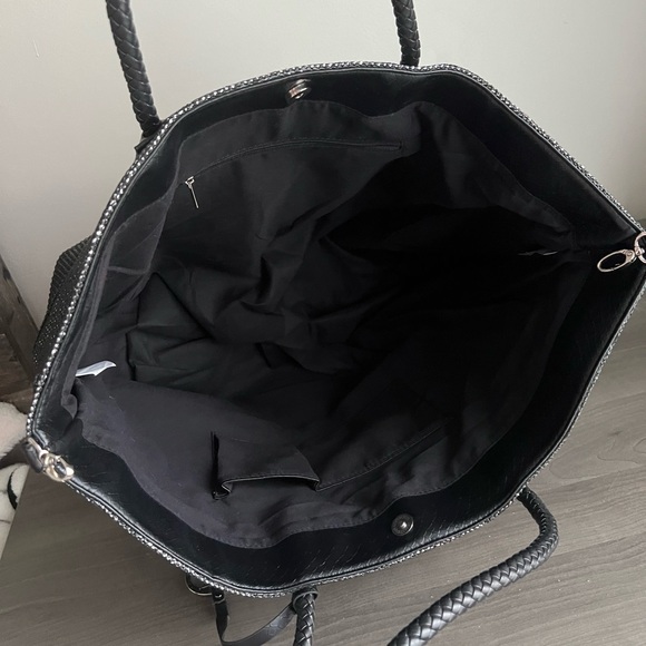 Black Tote Bags - Picture 2 of 2